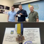 Андрій Коваленко нагороджений військовою відзнакою командувача Об’єднаних сил ЗСУ за журналістську діяльність